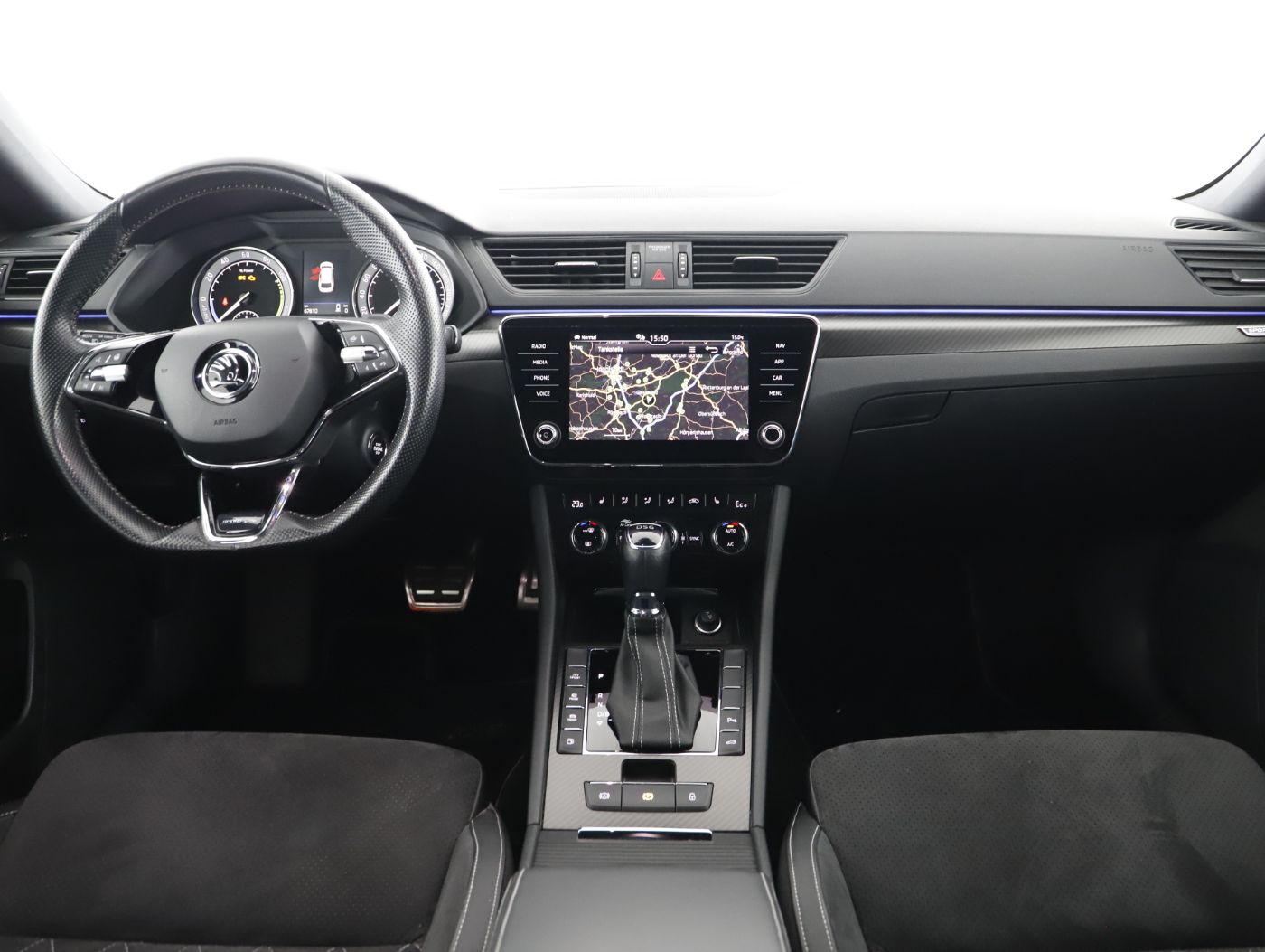 Skoda Superb Combi iV Sportline DSG | Bild 15 von 28