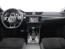 Skoda Superb Combi iV Sportline DSG | Thumbnail 15 von 28