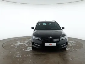 Skoda Superb Combi iV Sportline DSG | Thumbnail 3 von 28