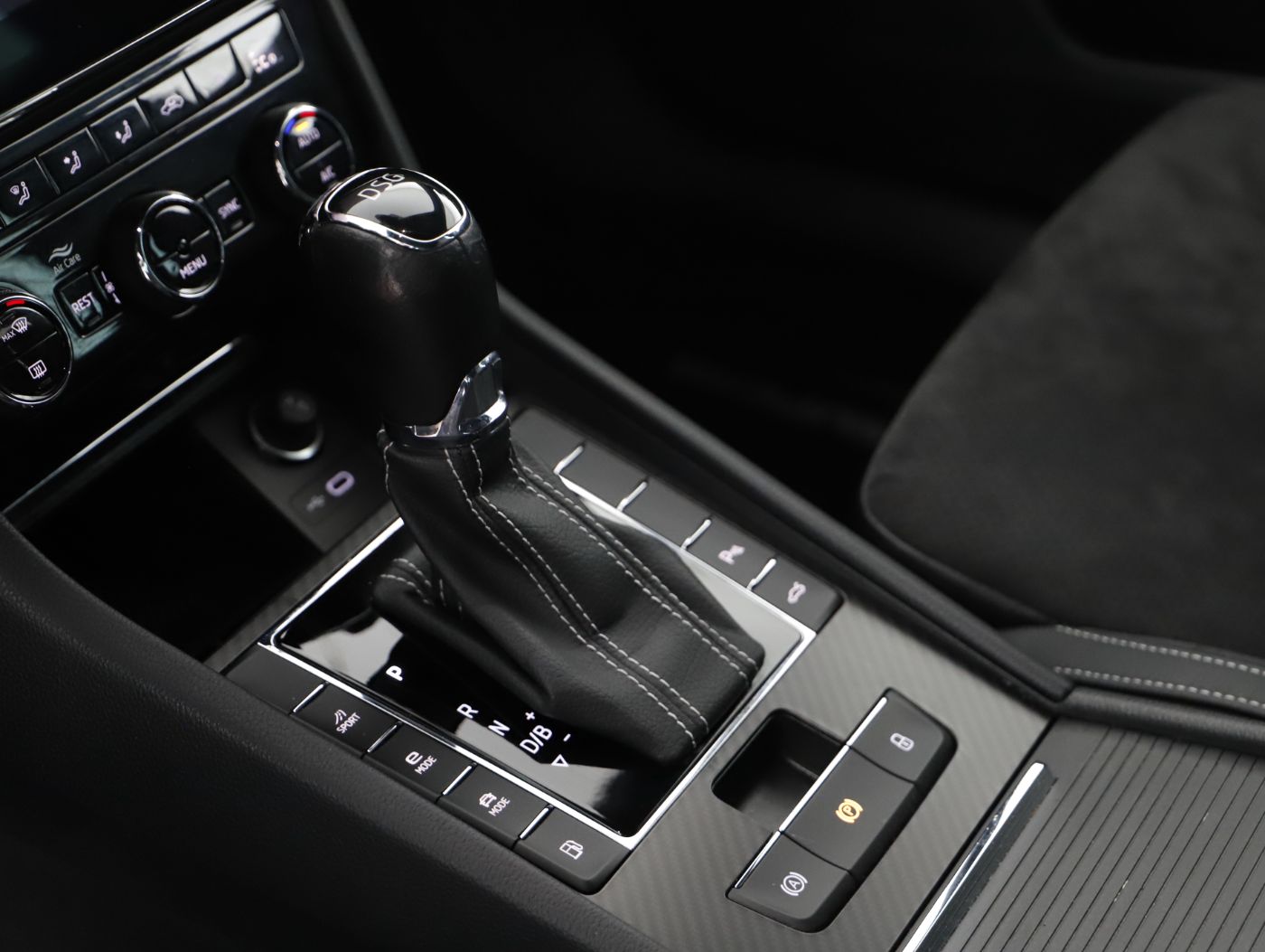 Skoda Superb Combi iV Sportline DSG | Bild 24 von 28