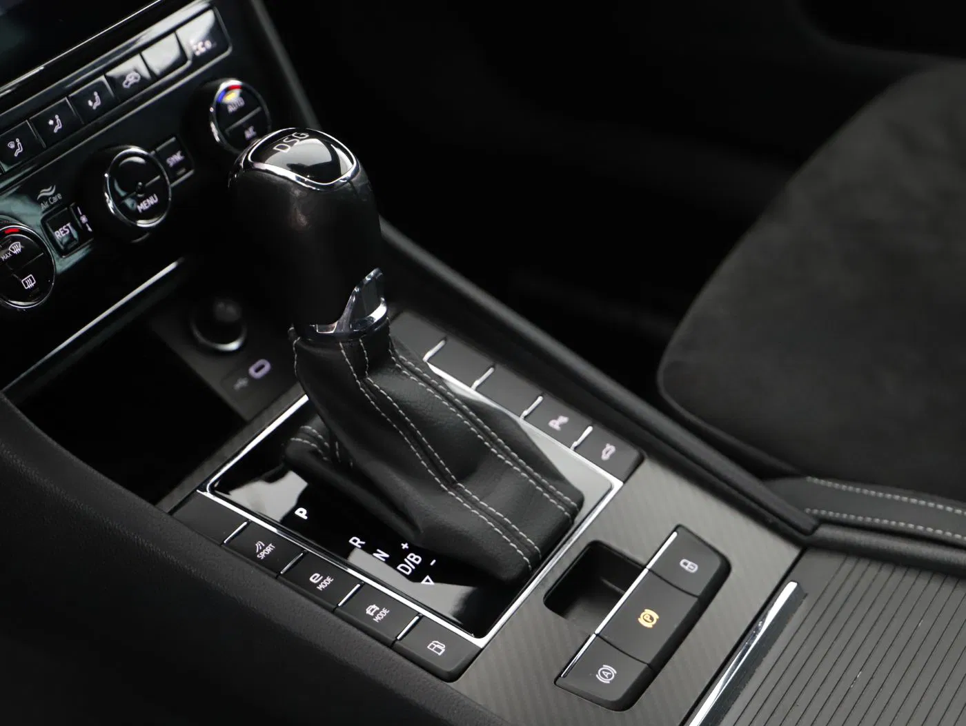 Skoda Superb Combi iV Sportline DSG | Bild 24 von 28