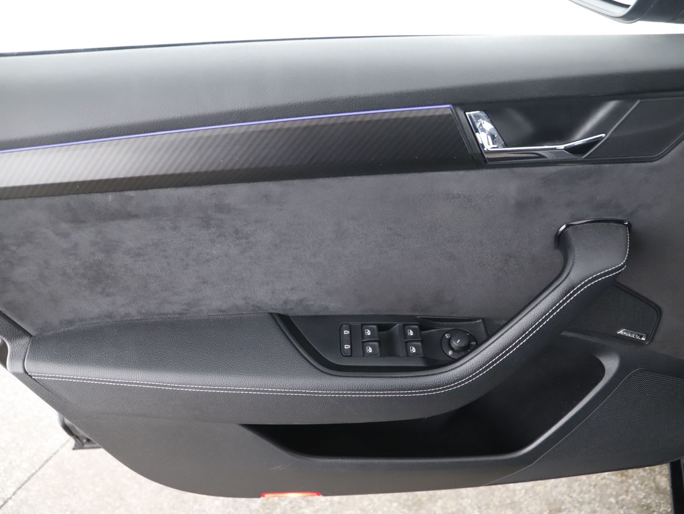 Skoda Superb Combi iV Sportline DSG | Bild 11 von 28