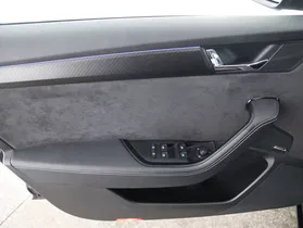 Skoda Superb Combi iV Sportline DSG | Thumbnail 11 von 28