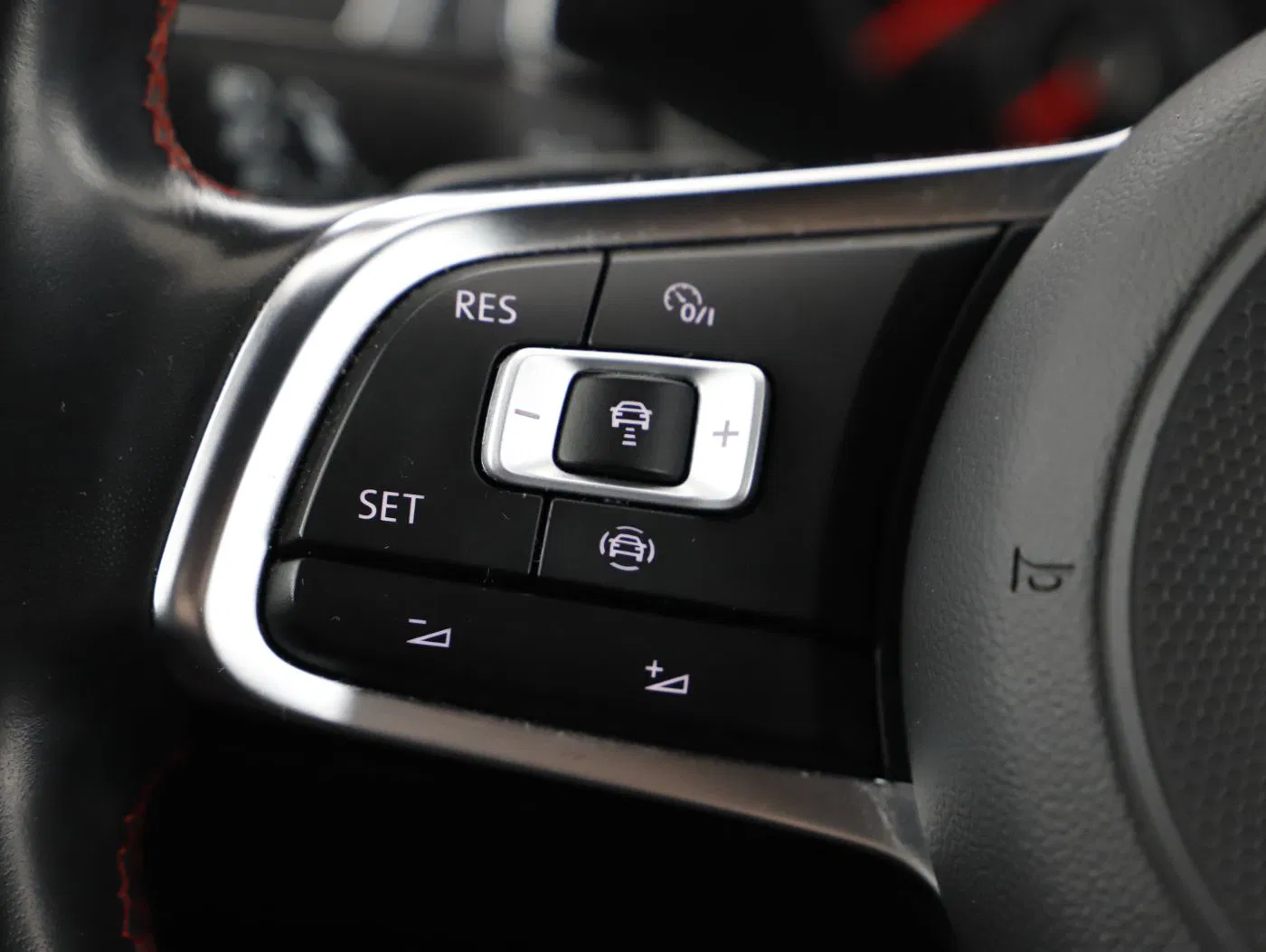 VW T-Roc 1.5TSI Sport DSG | Bild 15 von 22