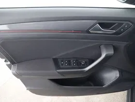 VW T-Roc 1.5TSI Sport DSG | Thumbnail 9 von 23