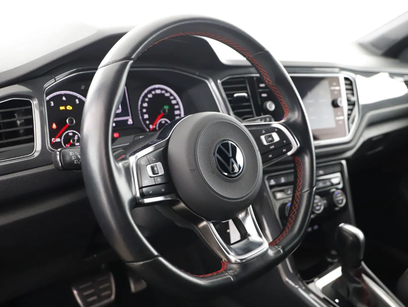 VW T-Roc 1.5TSI Sport DSG | Bild 13 von 23