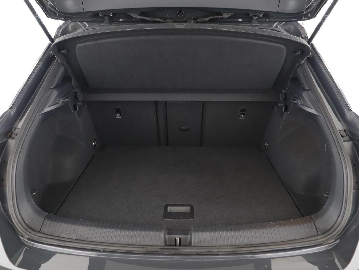 VW T-Roc 1.5TSI Sport DSG | Bild 22 von 23