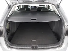 VW Golf Var 2.0 TDI DSG | Thumbnail 23 von 26