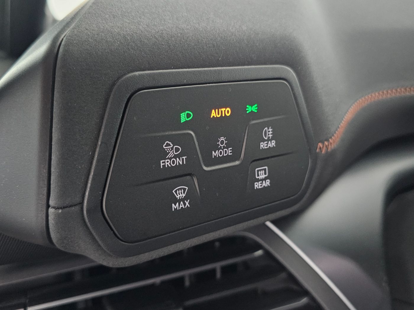 Cupra Born 150 W | Bild 13 von 23