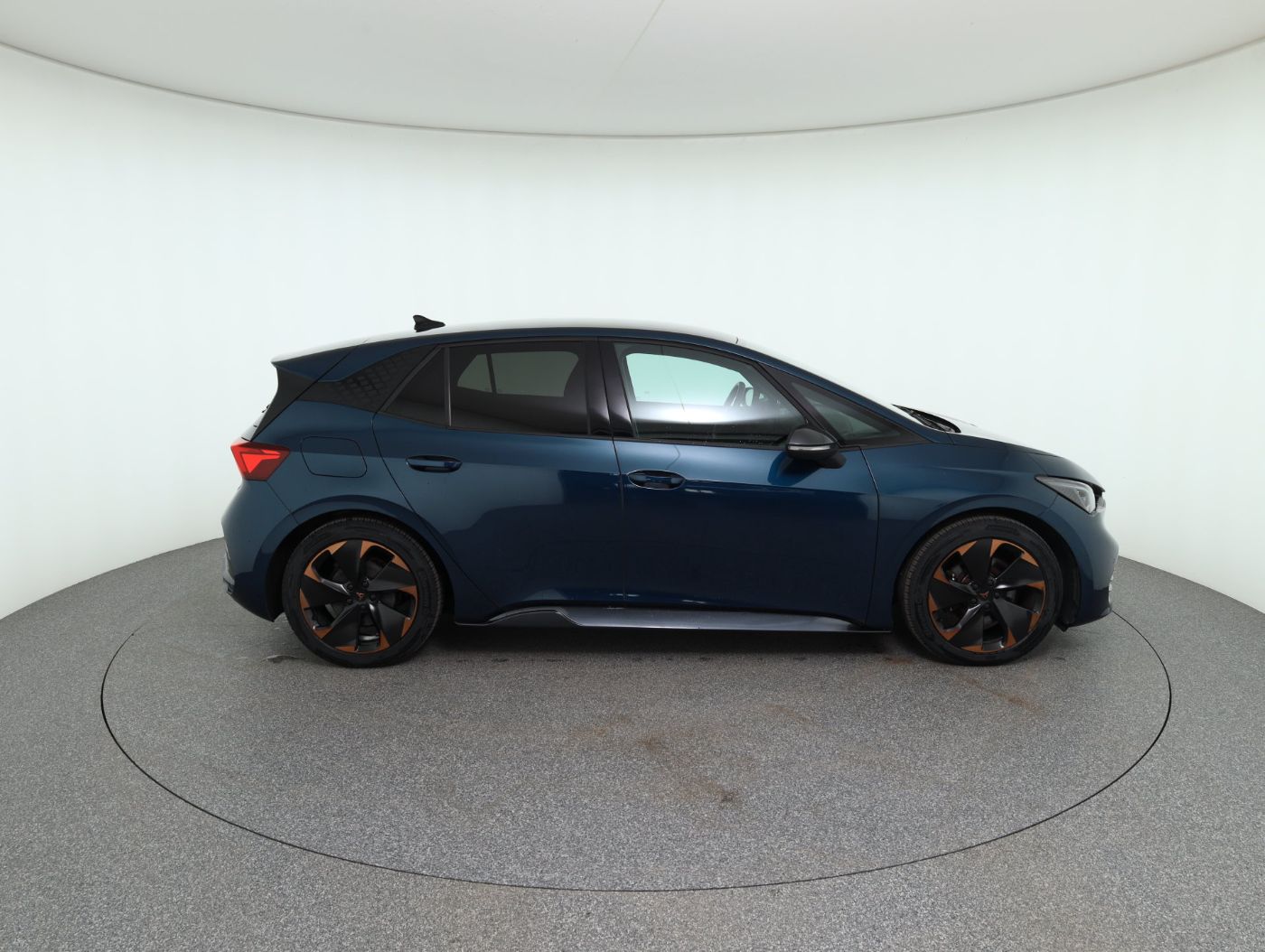 Cupra Born 150 W | Bild 5 von 23