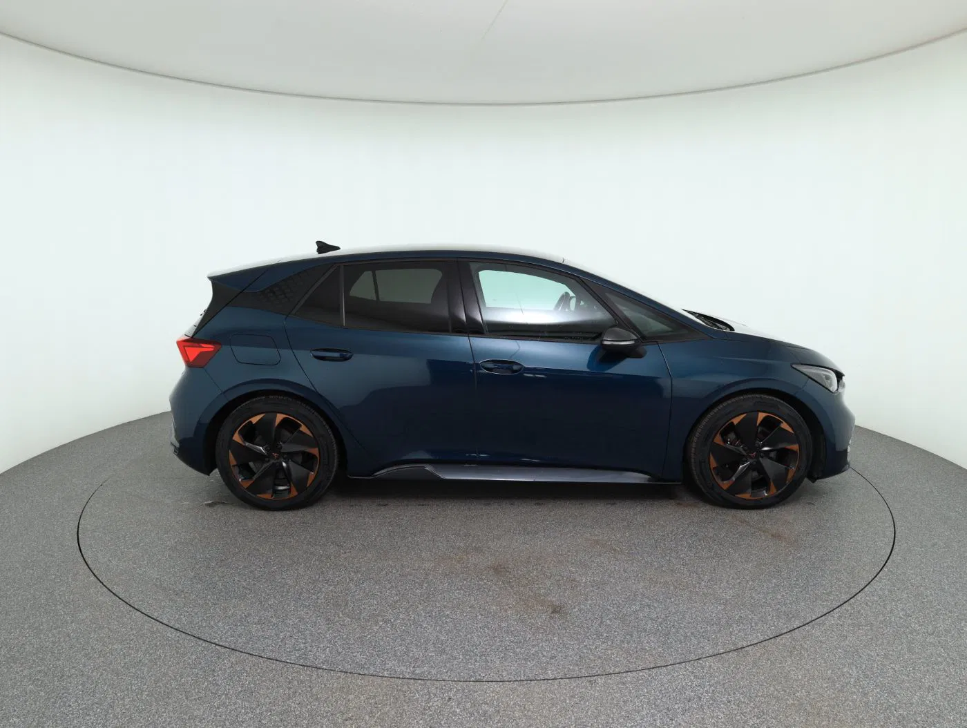 Cupra Born 150 W | Bild 5 von 23