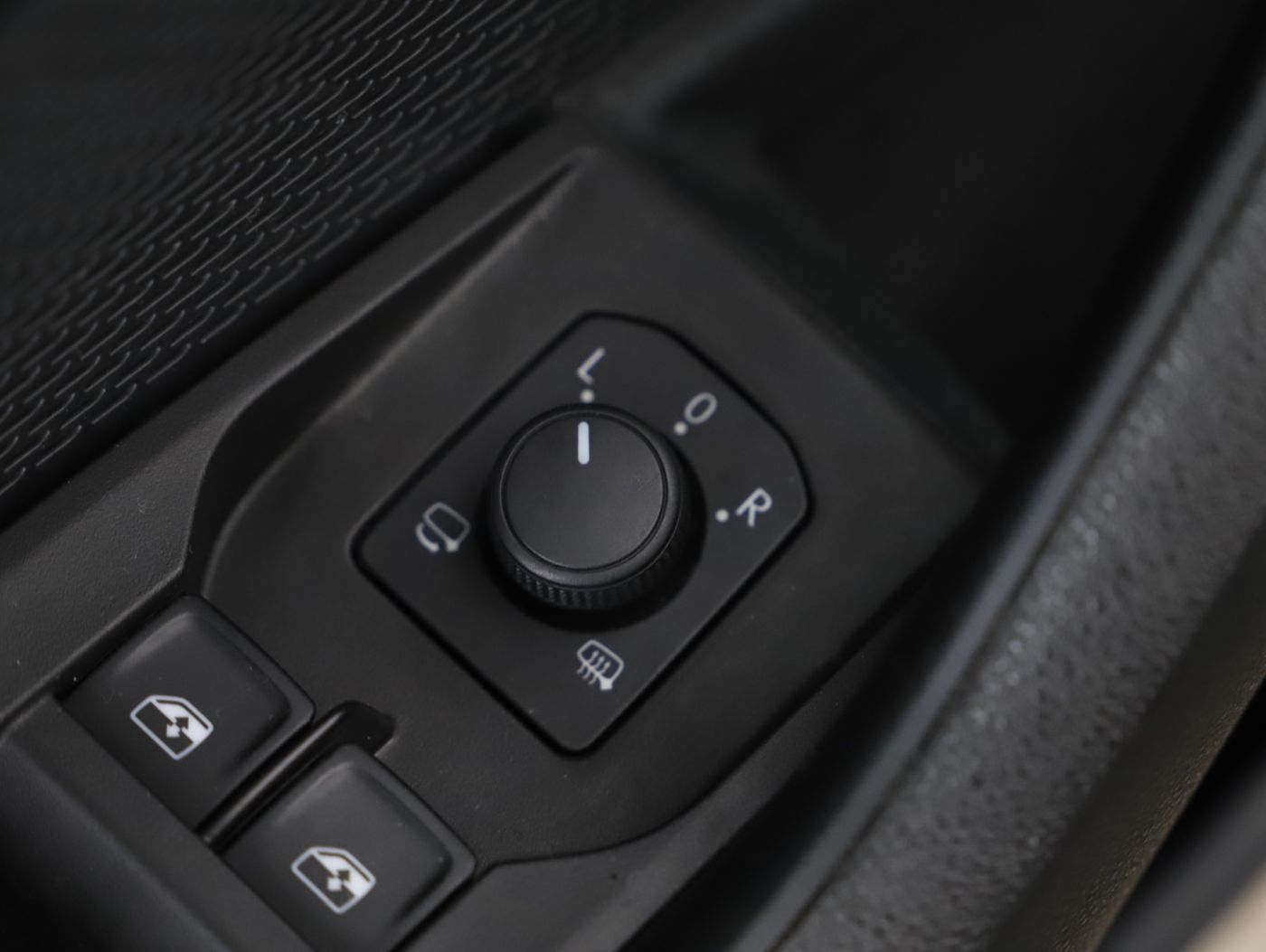 Skoda Octavia Combi 2.0 TDI Amb. DSG | Bild 10 von 24