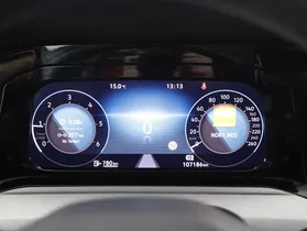 VW Golf VIII 2.0 TDI Life | Thumbnail 13 von 23