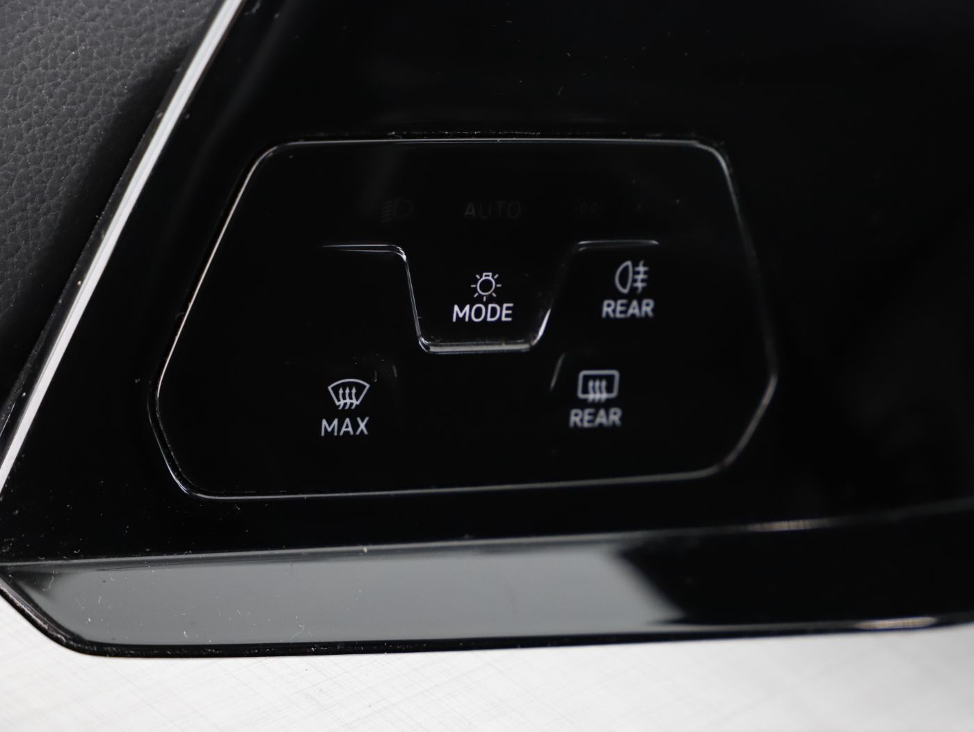 VW Golf VIII 2.0 TDI Life | Bild 20 von 23