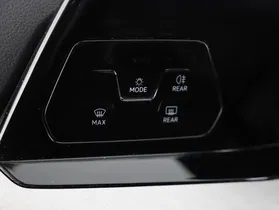 VW Golf VIII 2.0 TDI Life | Thumbnail 20 von 23