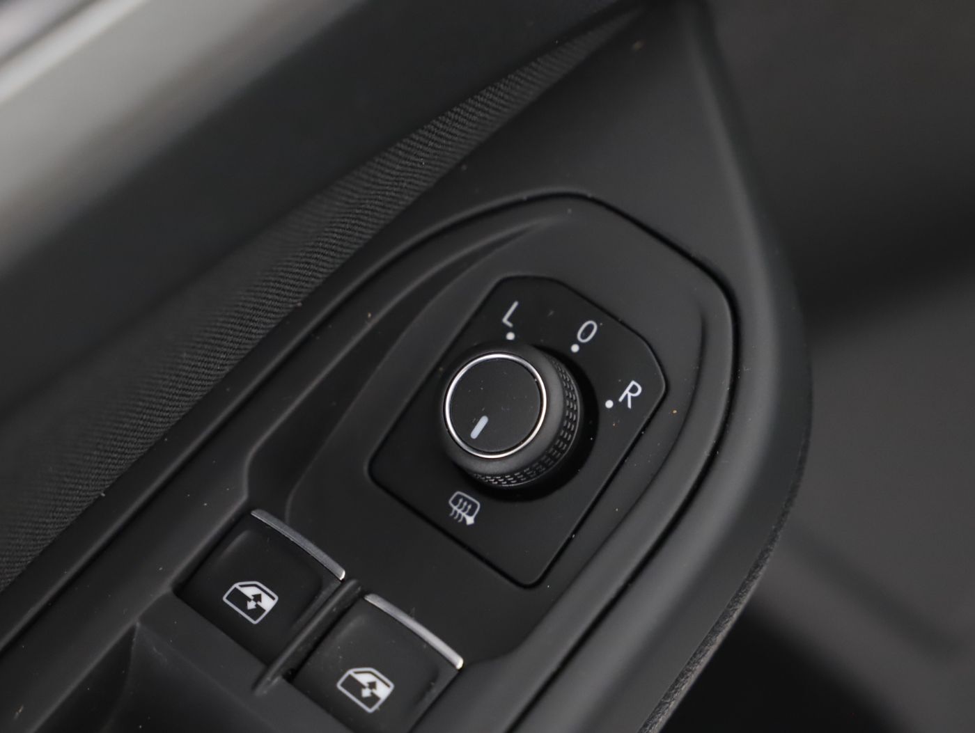 VW Golf VIII 2.0 TDI Life | Bild 22 von 23