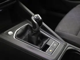 VW Golf VIII 2.0 TDI Life | Thumbnail 11 von 28