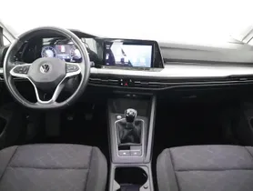 VW Golf VIII 2.0 TDI Life | Thumbnail 15 von 28