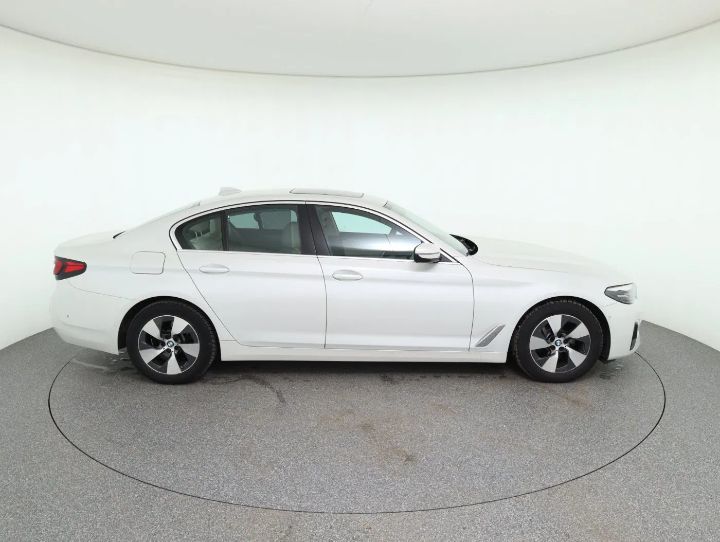 BMW 518d Lim. Aut | Bild 5 von 26