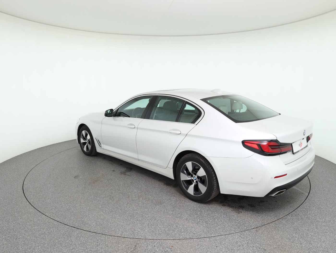 BMW 518d Lim. Aut | Bild 8 von 26