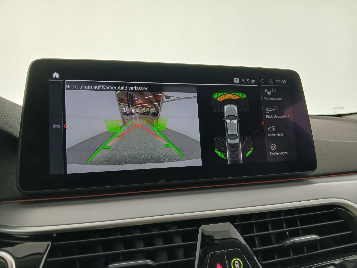 BMW 518d Aut. | Bild 18 von 22