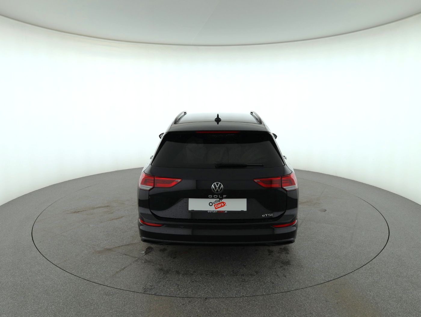 VW Golf VIII Var. 1.0 eTSI Life DSG | Bild 7 von 26