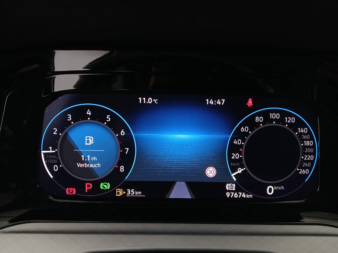 VW Golf VIII Var. 1.0 eTSI Life DSG | Bild 19 von 26