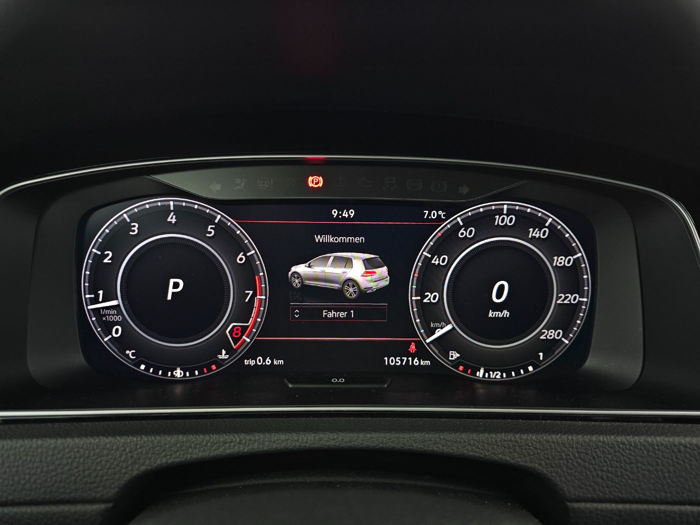 VW Golf VII 2.0 TSI GTI TCR DSG | Bild 17 von 26