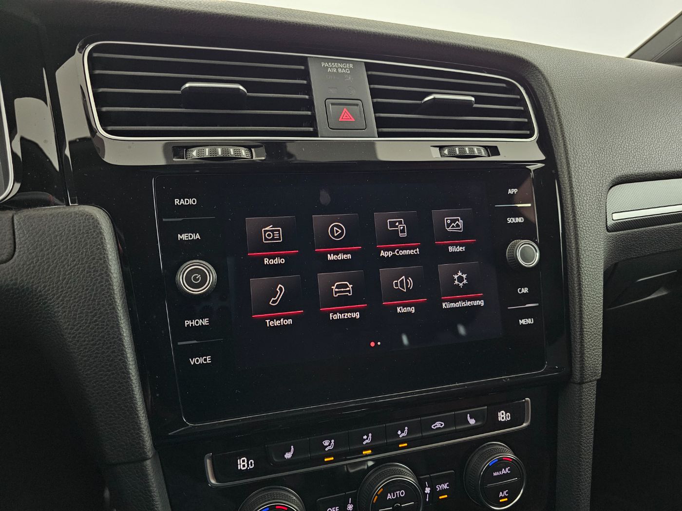 VW Golf VII 2.0 TSI GTI TCR DSG | Bild 20 von 26