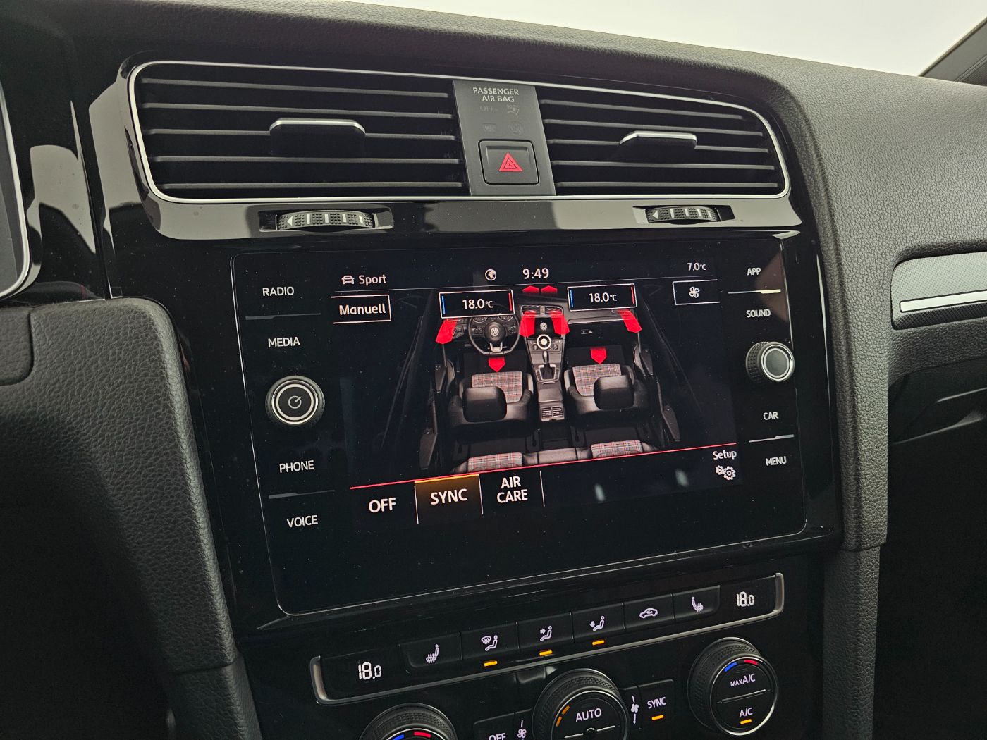 VW Golf VII 2.0 TSI GTI TCR DSG | Bild 23 von 26