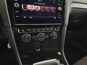 VW Golf VII 2.0 TSI GTI TCR DSG | Thumbnail 24 von 26