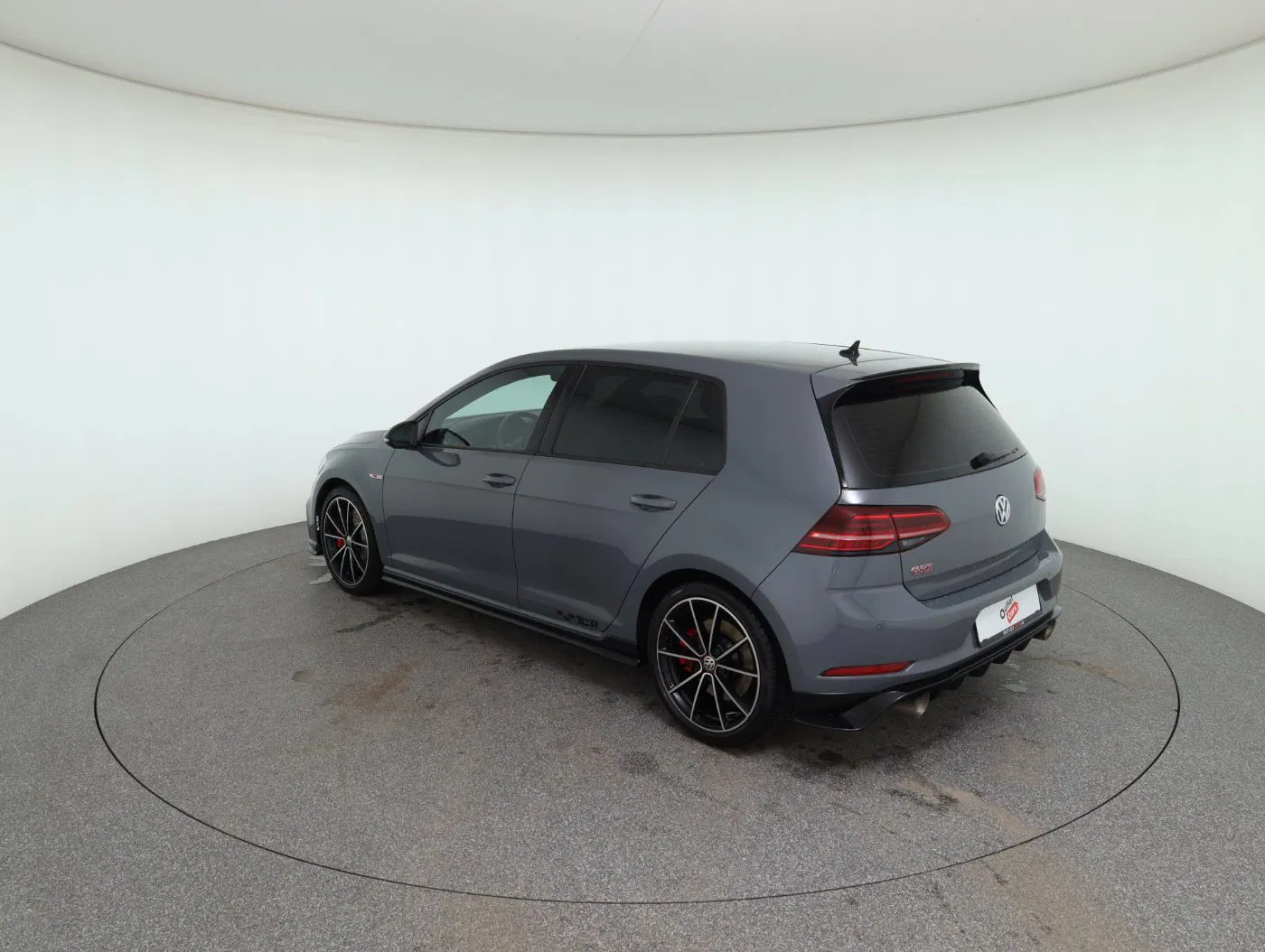 VW Golf VII 2.0 TSI GTI TCR DSG | Bild 8 von 26