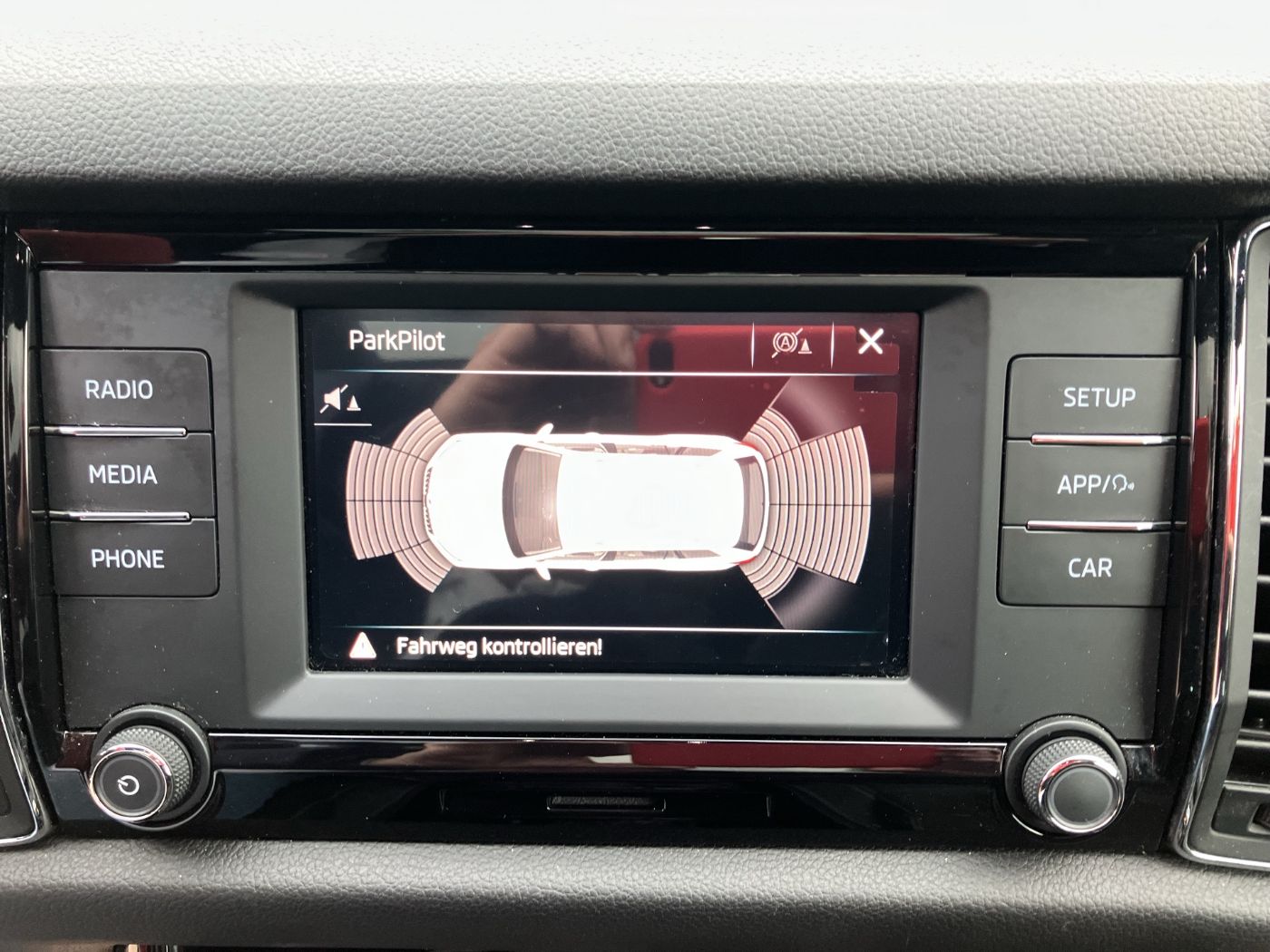 Skoda Kodiaq 2.0 TDI 4x4 Sportl. | Bild 19 von 29