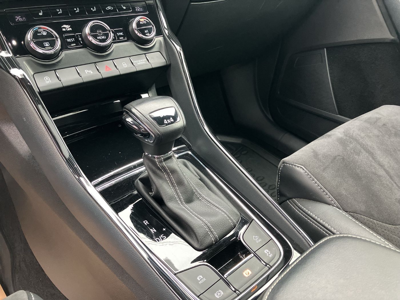 Skoda Kodiaq 2.0 TDI 4x4 Sportl. | Bild 24 von 29