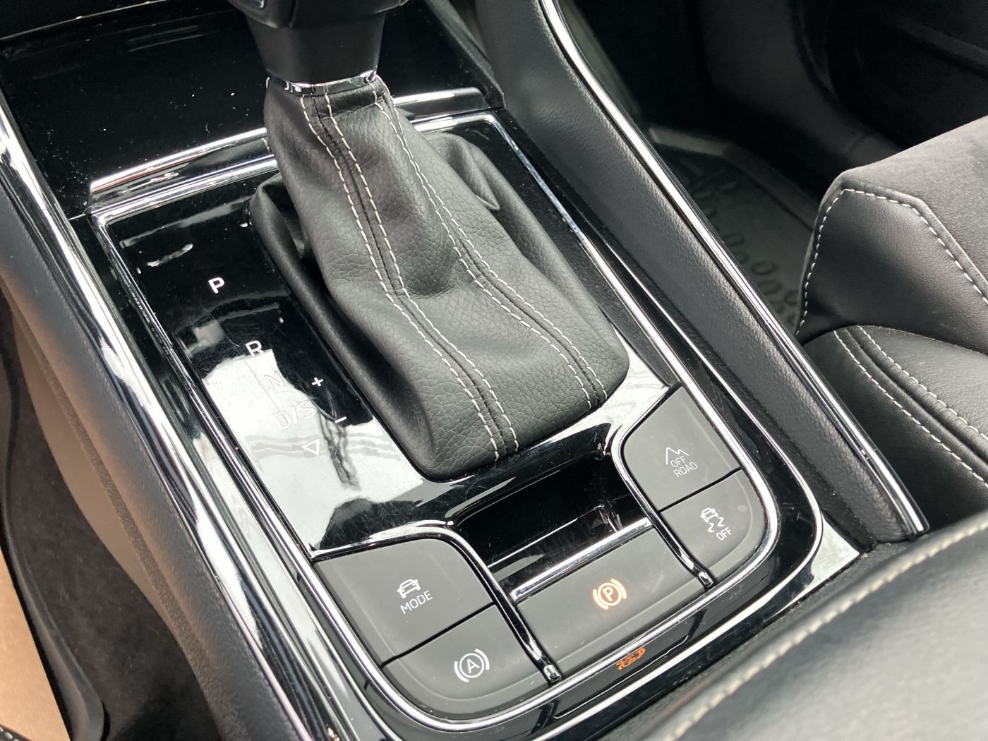 Skoda Kodiaq 2.0 TDI 4x4 Sportl. | Bild 25 von 29