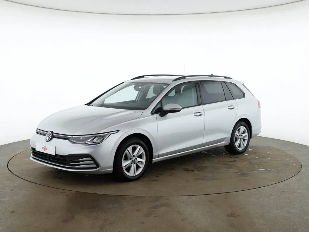 VW Golf VIII Variant 2.0 TDI Life DSG | Bild 2 von 28