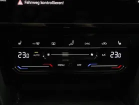 VW Passat Var. 2.0 TDI 4Mot. Eleg. DSG | Thumbnail 19 von 25