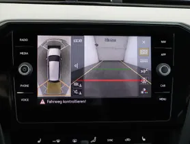 VW Passat Var. 2.0 TDI 4Mot. Eleg. DSG | Thumbnail 18 von 25