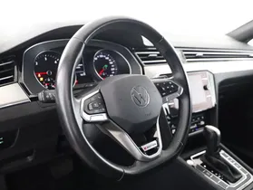 VW Passat Var. 2.0 TDI 4Mot. Eleg. DSG | Thumbnail 12 von 26