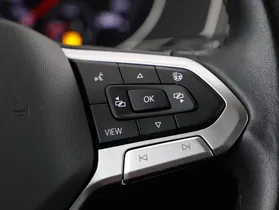 VW Passat Var. 2.0 TDI 4Mot. Eleg. DSG | Thumbnail 18 von 26