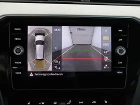 VW Passat Var. 2.0 TDI 4Mot. Eleg. DSG | Thumbnail 19 von 26