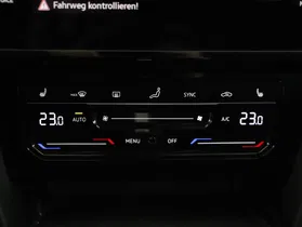 VW Passat Var. 2.0 TDI 4Mot. Eleg. DSG | Thumbnail 20 von 26