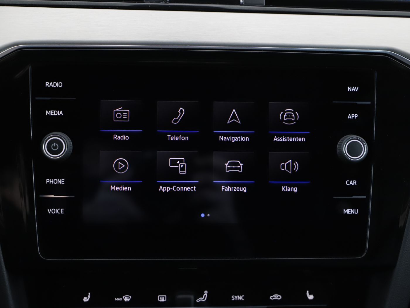 VW Passat Var. 2.0 TDI 4Mot. Eleg. DSG | Bild 21 von 26