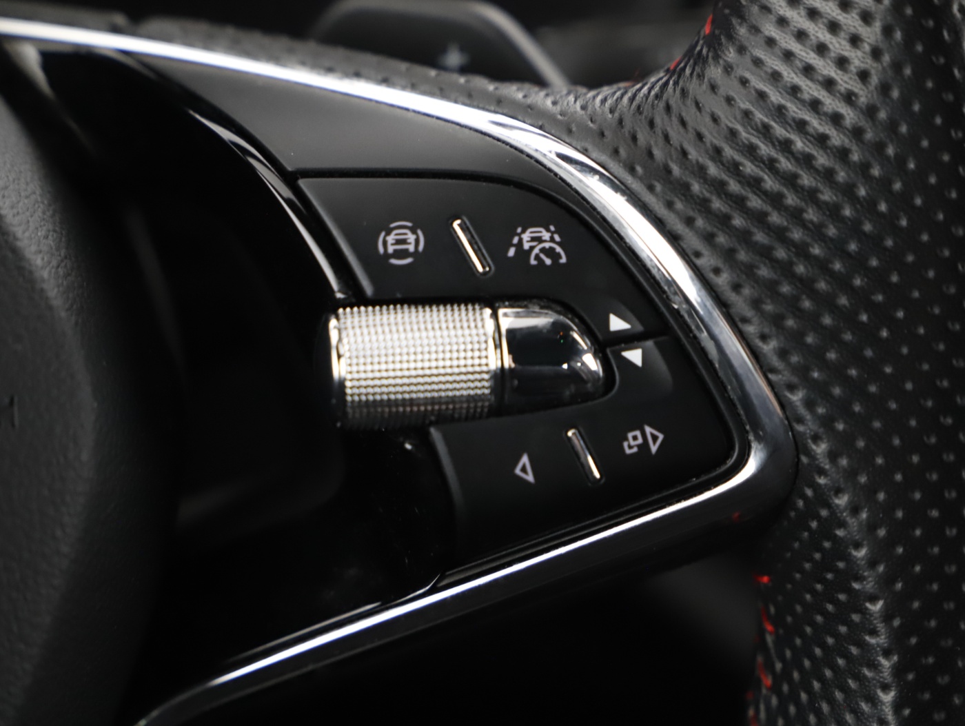 Skoda Octavia 2.0 TDI RS 4x4 | Bild 15 von 25