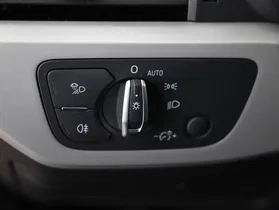 Audi A4 Avant 35 2.0 TDI S-Line | Thumbnail 15 von 21