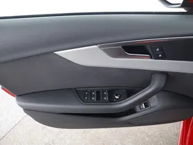 Audi A4 Avant 35 2.0 TDI S-Line | Thumbnail 16 von 21