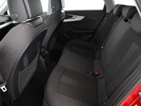 Audi A4 Avant 35 TDI S-Line | Thumbnail 23 von 26