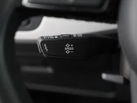 Audi A4 Avant 35 TDI S-Line | Thumbnail 16 von 26