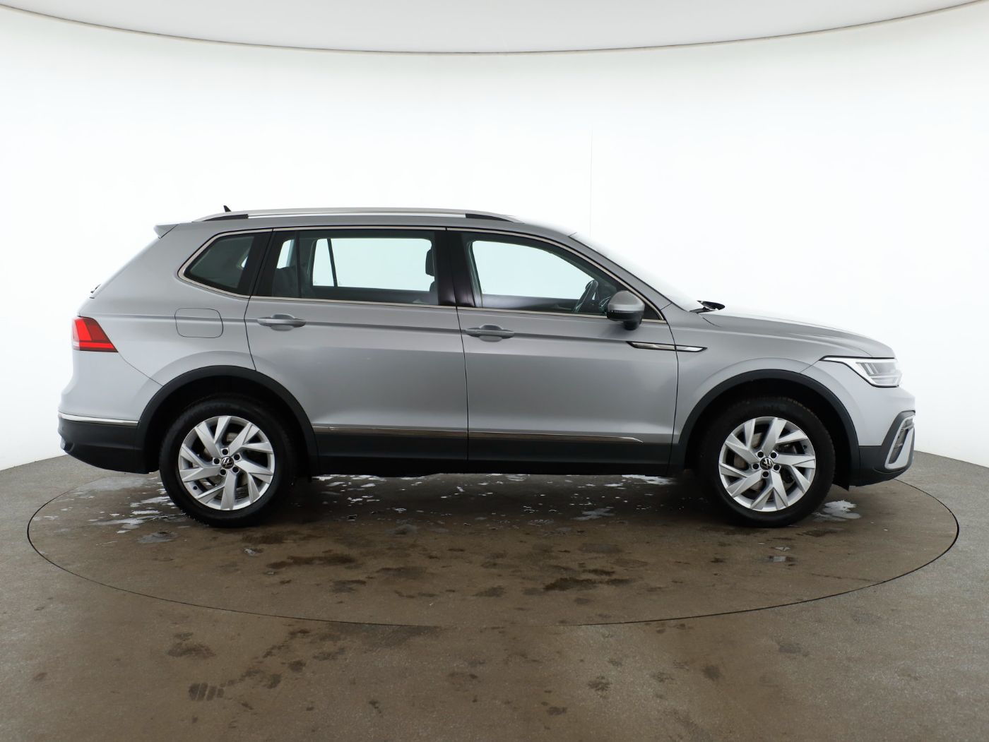 VW Tiguan Allspace 2.0TDI Life DSG | Bild 5 von 28