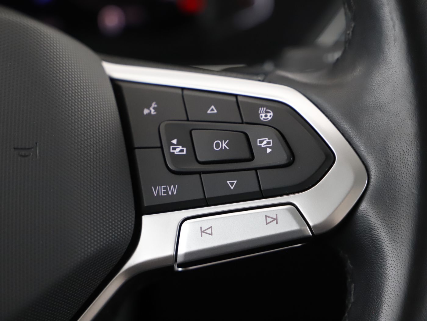 VW Tiguan Allspace 2.0TDI Life DSG | Bild 19 von 28